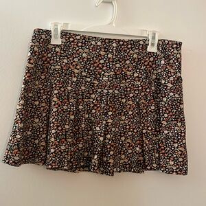 Wallflower Pleated Slip‎ On Mini Skirt - XL Black Floral